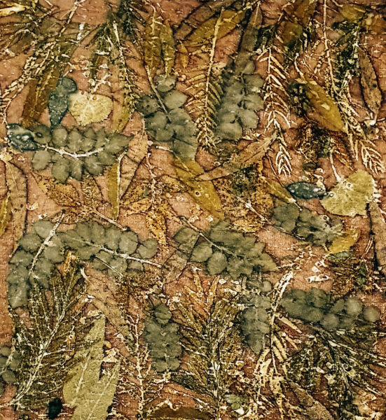Ecoprint con foglie di bignonia capensis